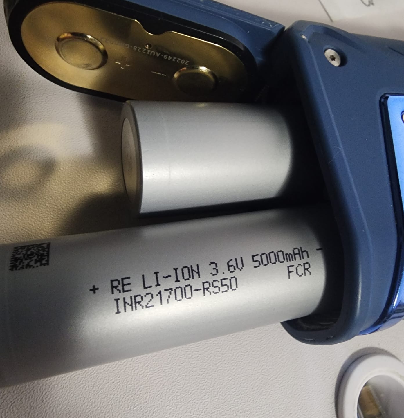 Customer photo review of Reliance RS50 21700 5000mAh 70A Tabless Battery
