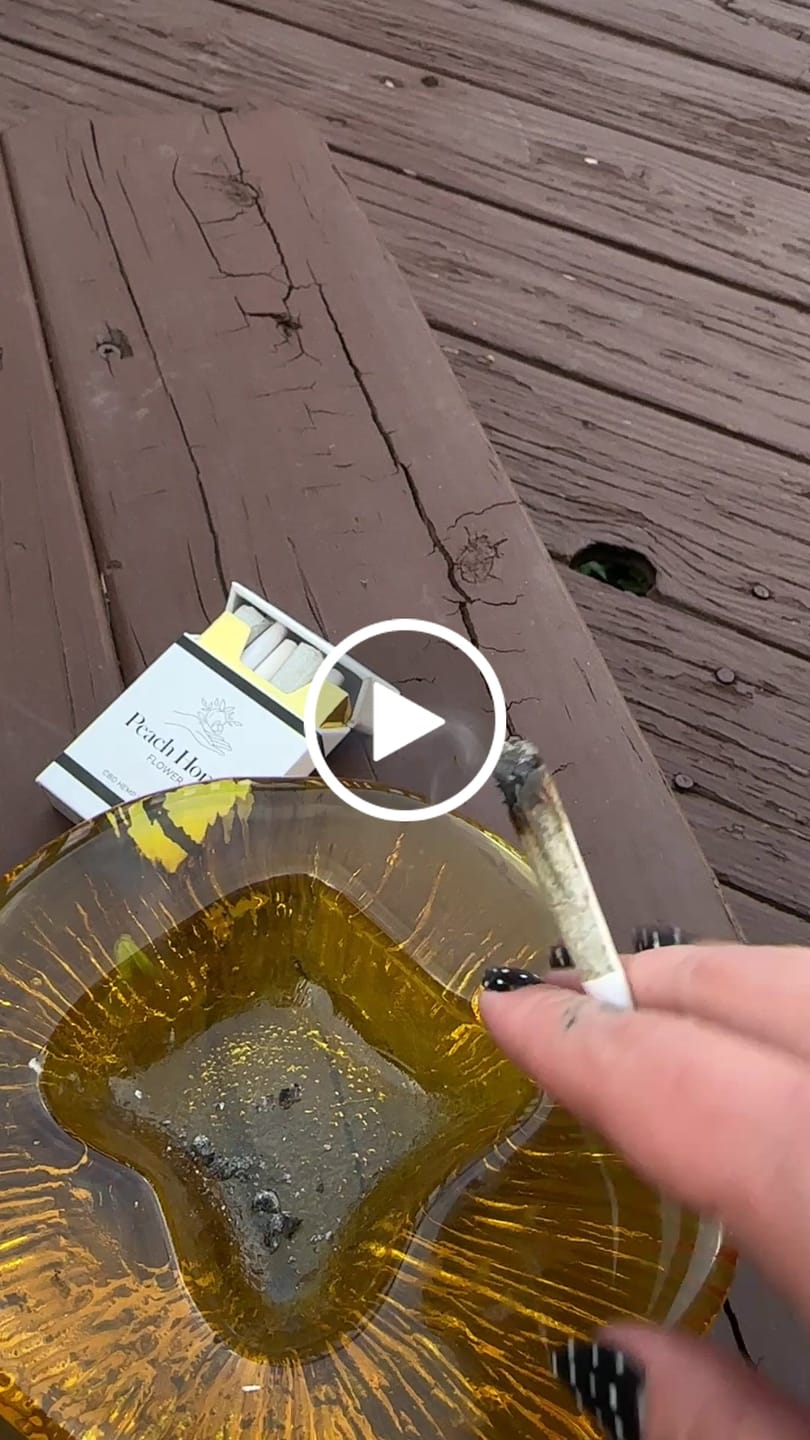 Customer video review of CBD Pre-Rolls - Original Box