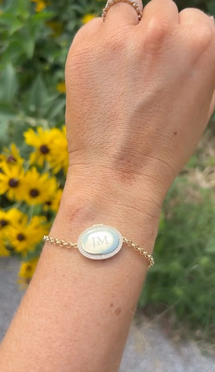 Customer photo review of Custom Photo Oval Locket Bracelet