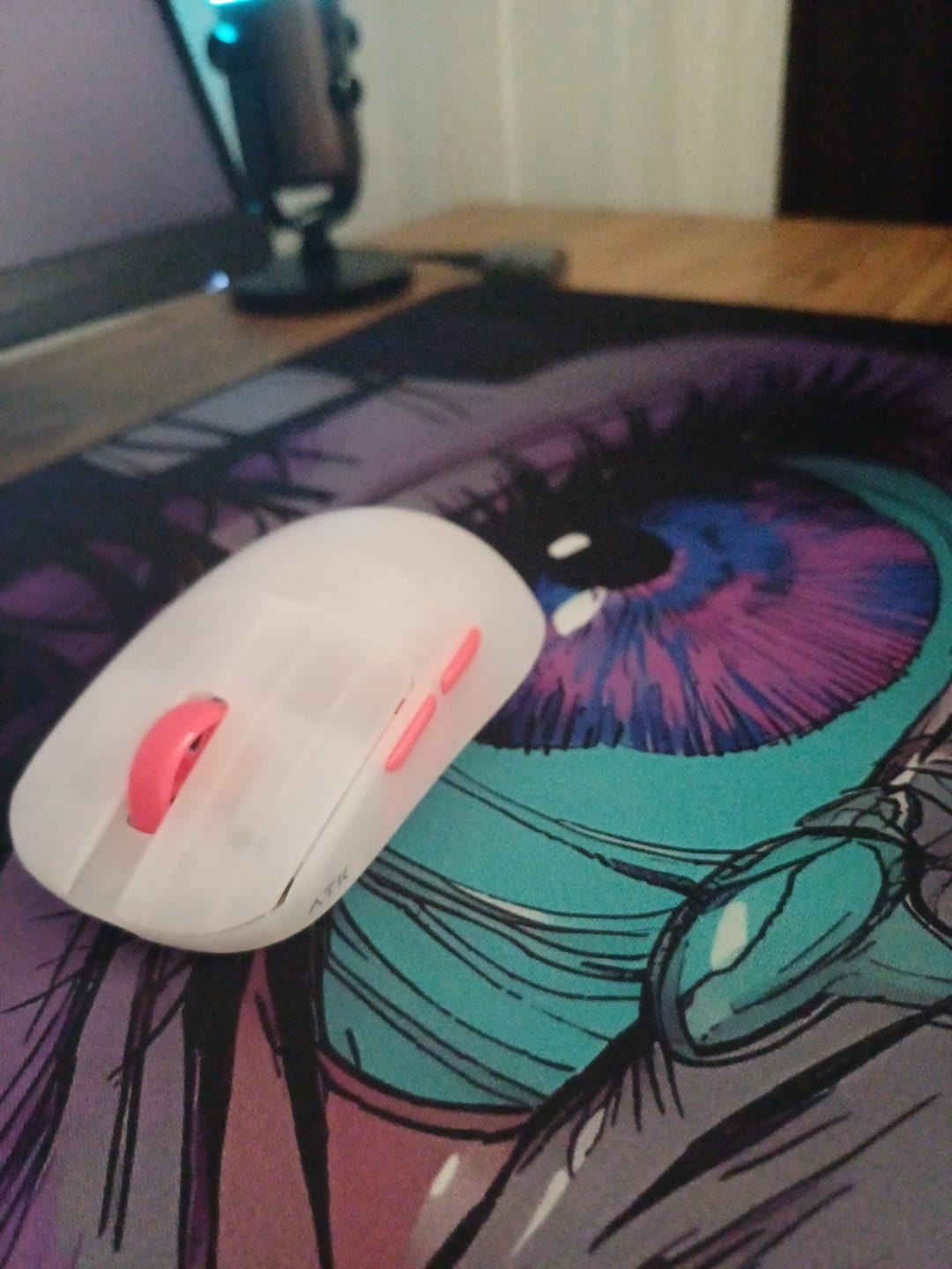 Customer photo review of ATK Zero Wireless Mouse