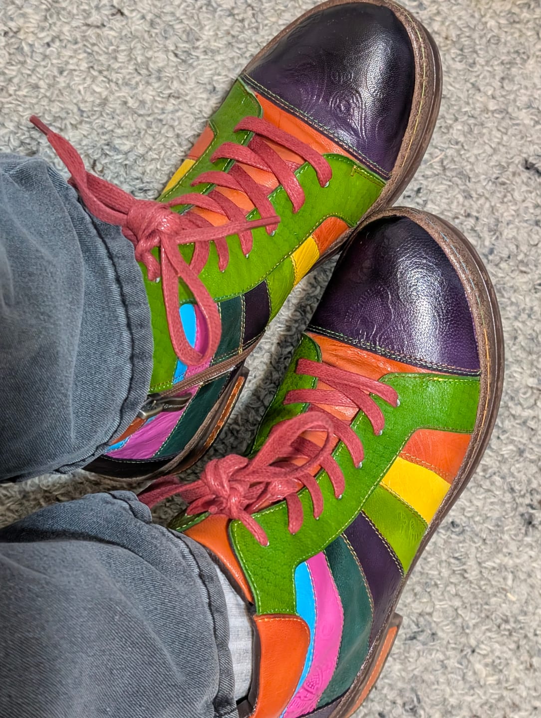 Customer photo review of Retro Hand-polished Rainbow Ankle Boots