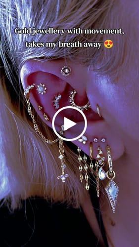 Customer video review of REVERIE Shimmer Floating Charm