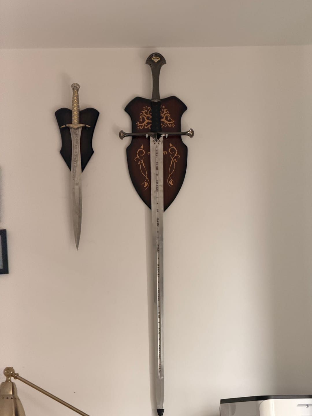 Customer photo review of Lord of the Rings Sword Sting Metal Sword Deluxe with Sheath