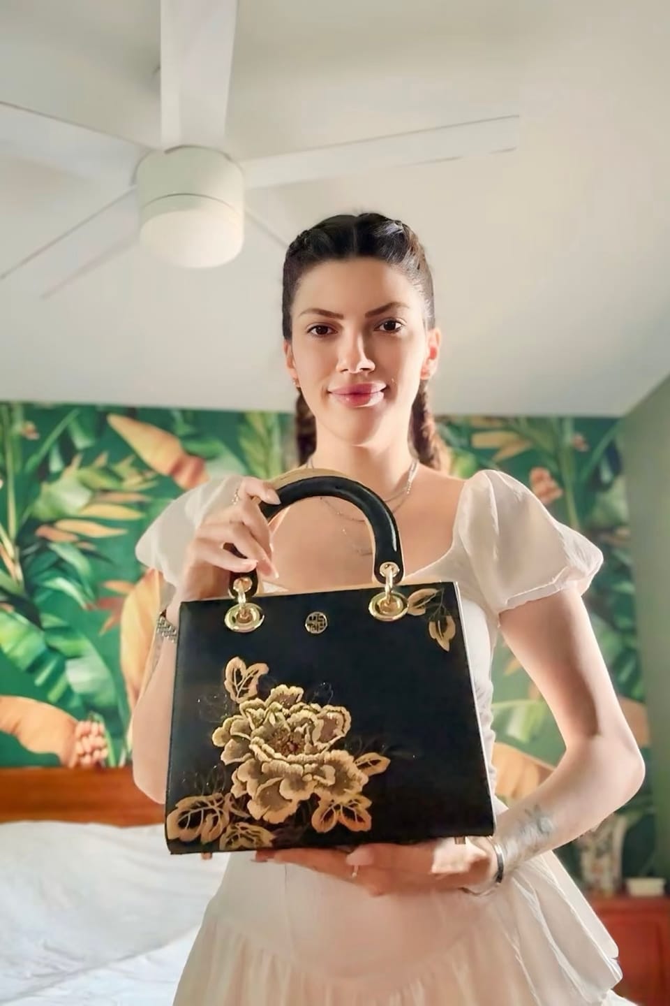 Customer photo review of Tang Red 25 Embroidered Queen Peony Tote