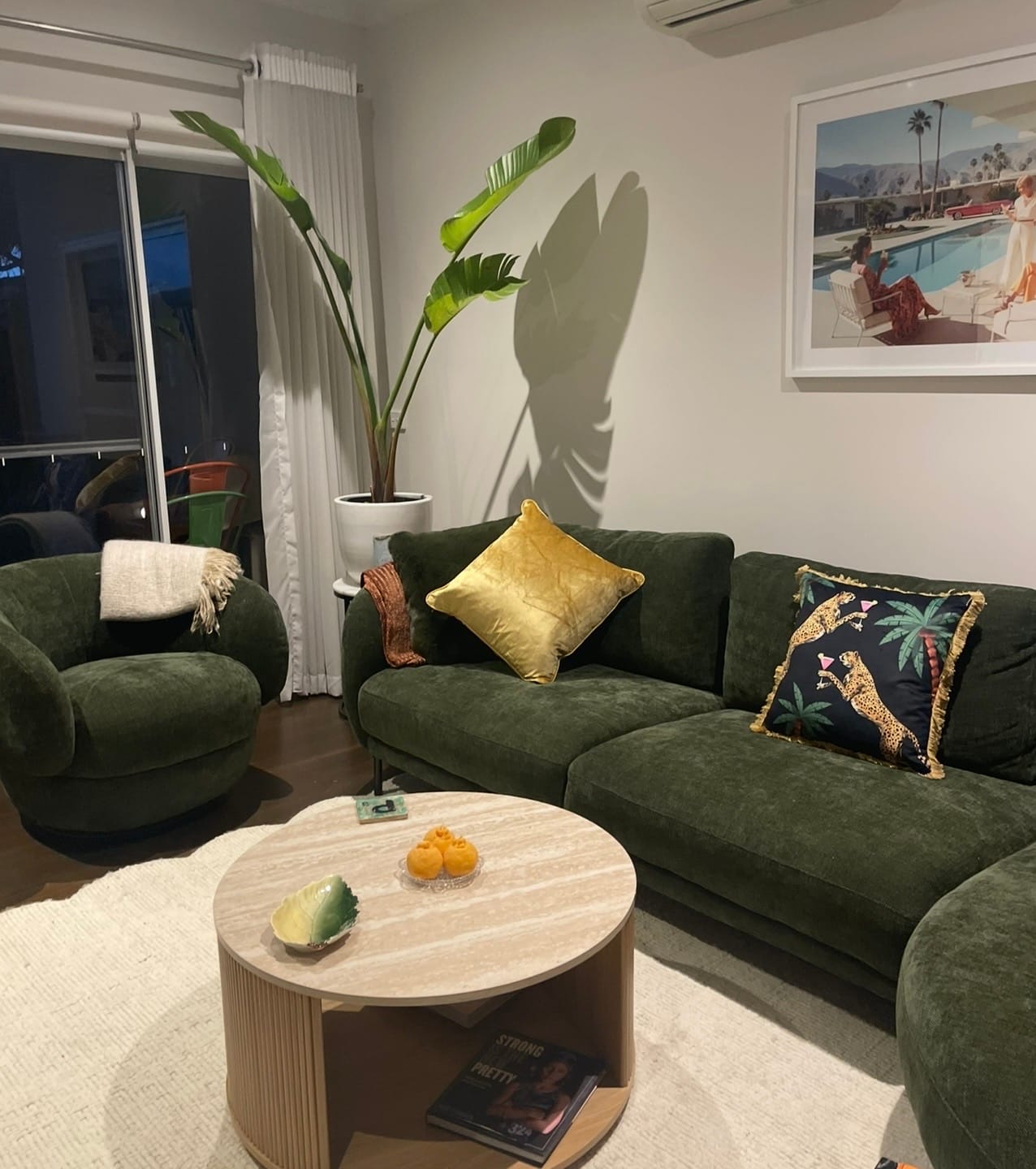 Customer photo review of Queen K Cocktail Cheetah Decorative Cushion with Fringe