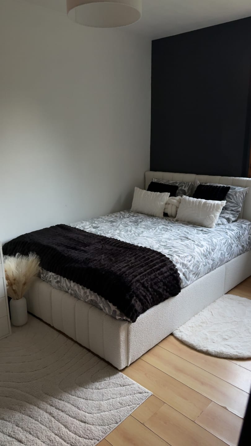 Customer photo review of Lit coffre design - CELINE