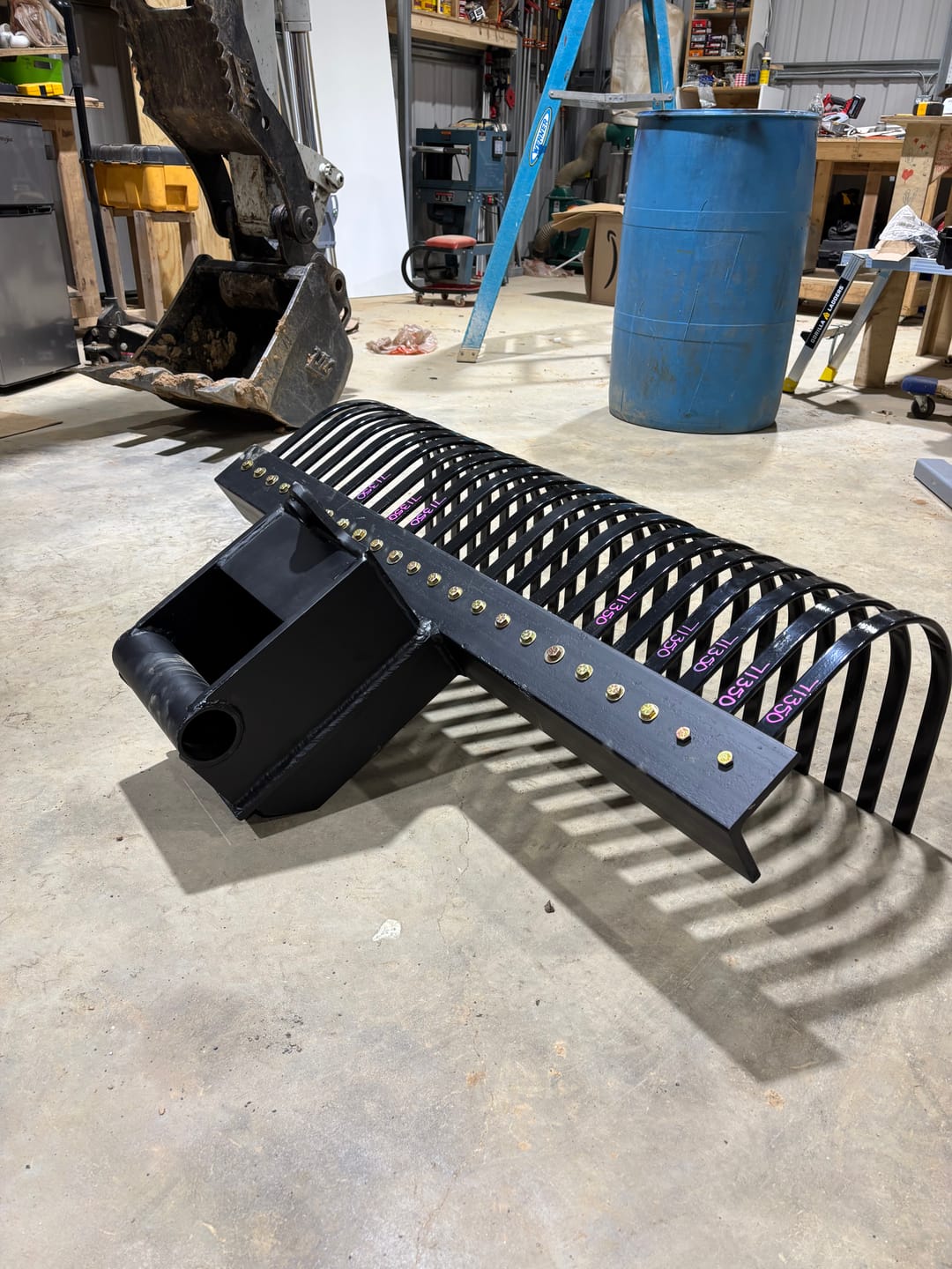Customer photo review of TAG | Wain Roy Quick Coupler - 1.25” T Pin QC27 Coupler