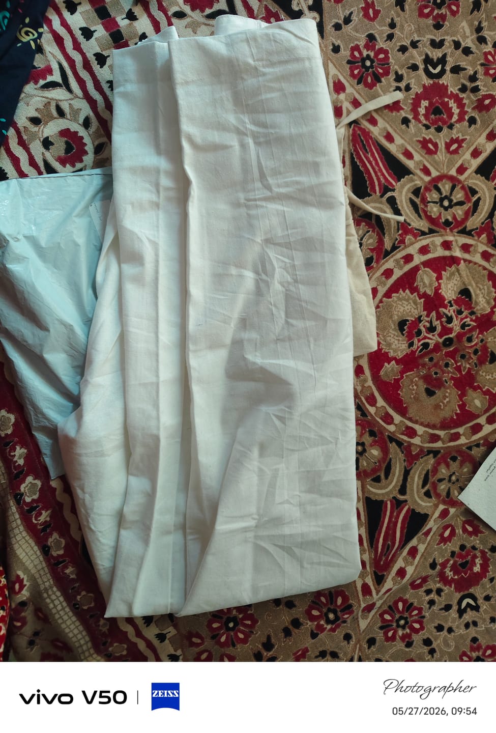 Customer photo review of Women White Cotton Pant