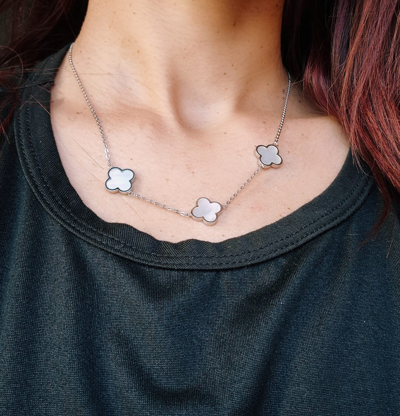 Customer photo review of Three Clovers Kette | 18K vergoldet
