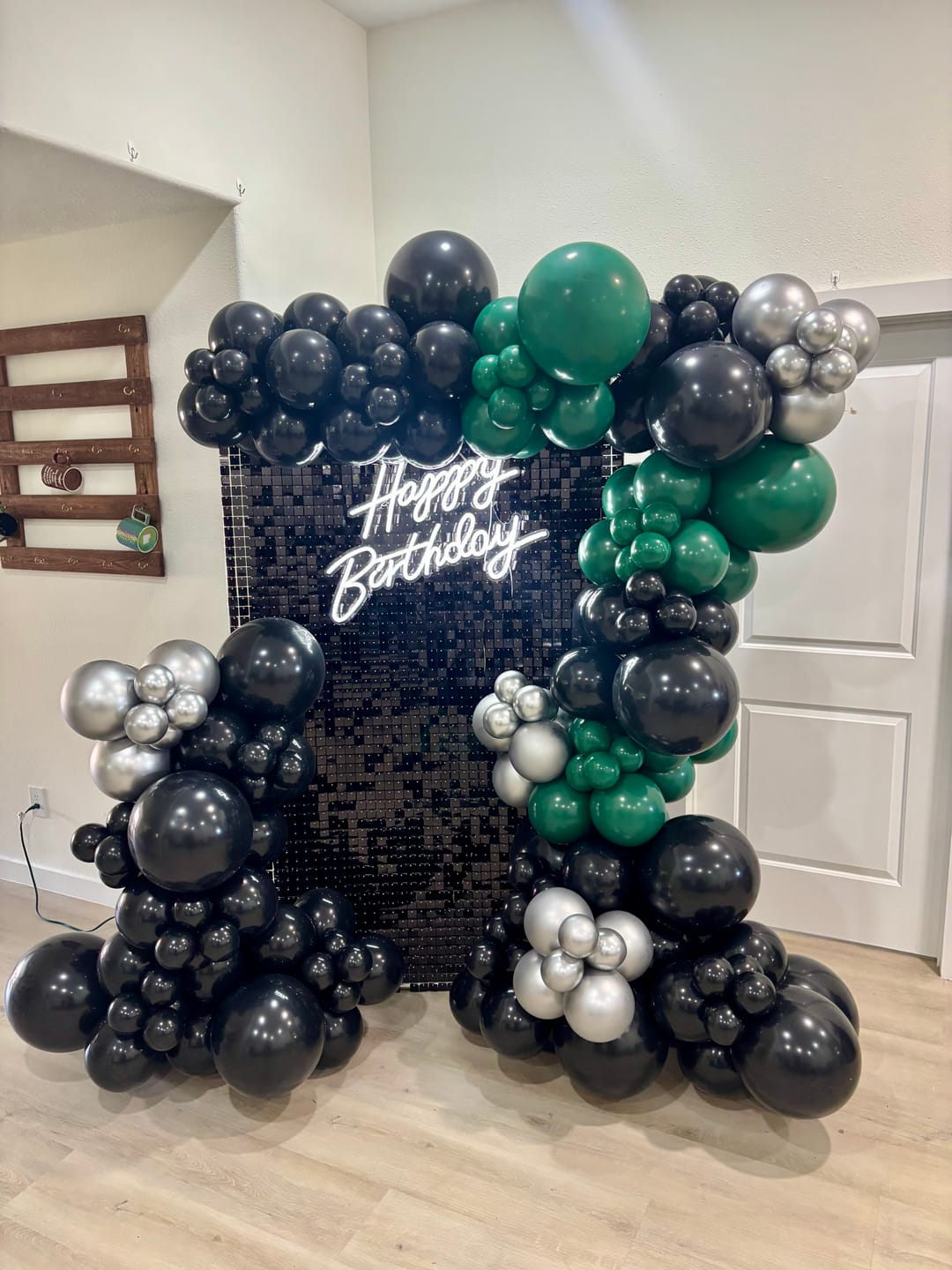 Customer photo review of Black Shimmer Wall Panels – Easy Setup Wedding/Event/Theme Party Decorations