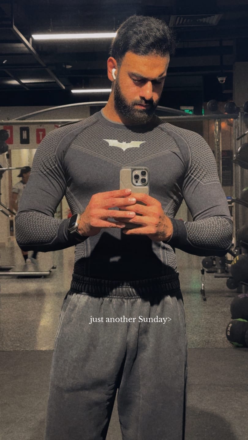 Customer photo review of 8004 - Batman Compression Longsleeves