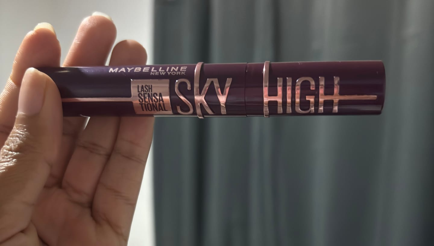 Customer photo review of Maybelline Lash Sensational Sky High Mascara