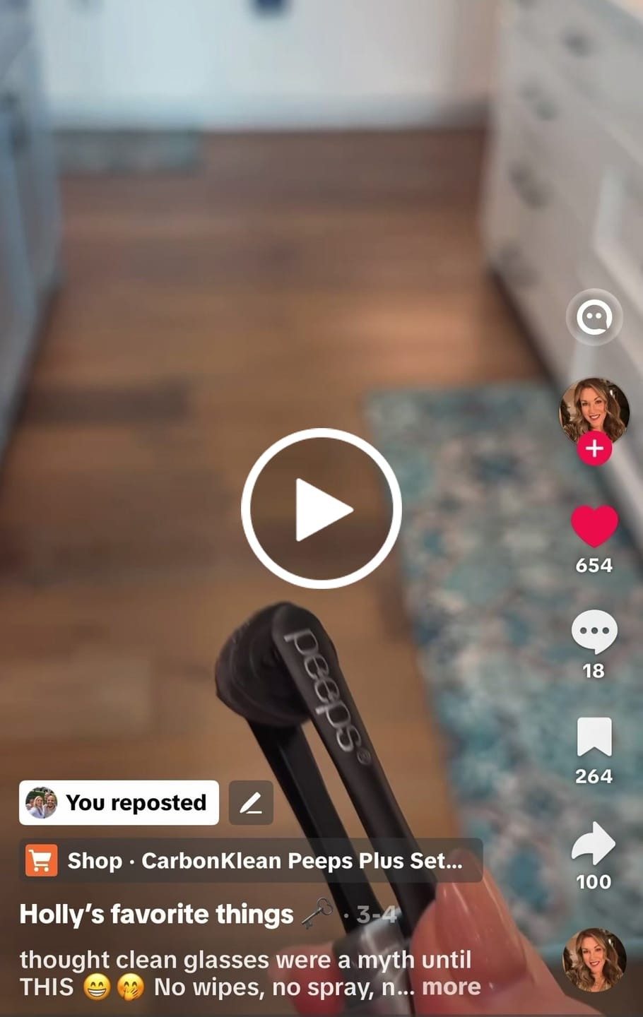 Customer video review of Peeps® Plus Eyeglass Cleaner - Electroplated Space Grey