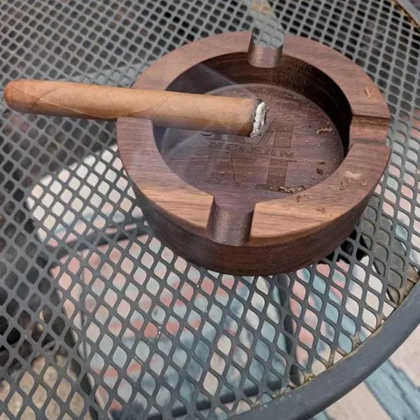 Customer photo review of Personalized Name Walnut Cigar Ash Tray for Dad,Grandpa,Boyfriend,Friend