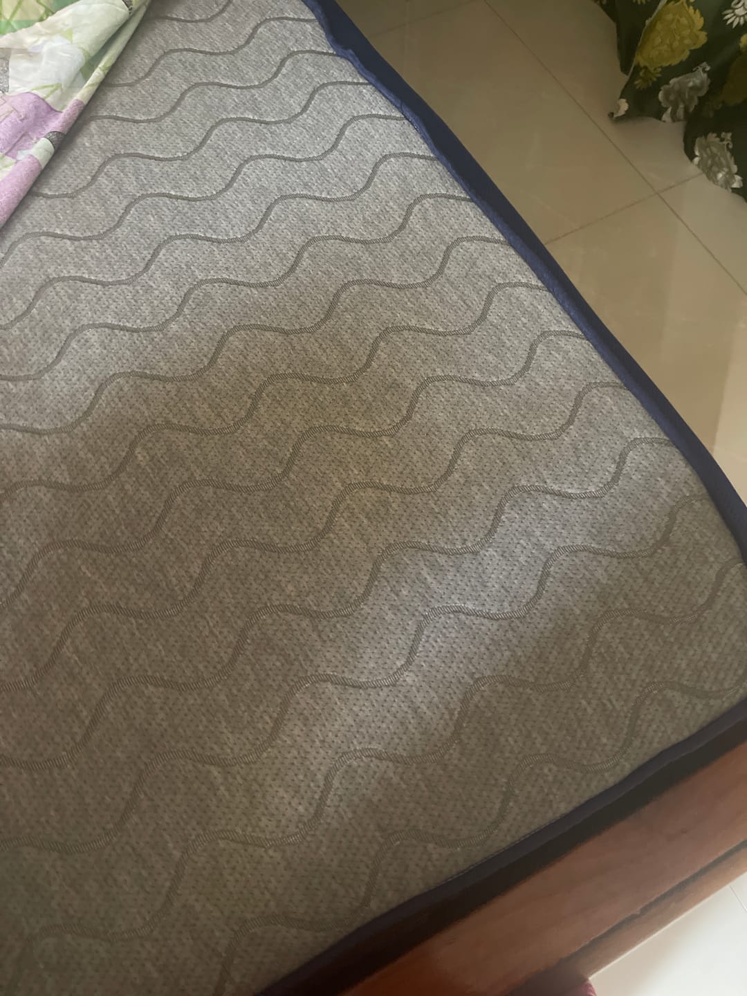 Customer photo review of Flo Adjustable Pillow (Fibre)