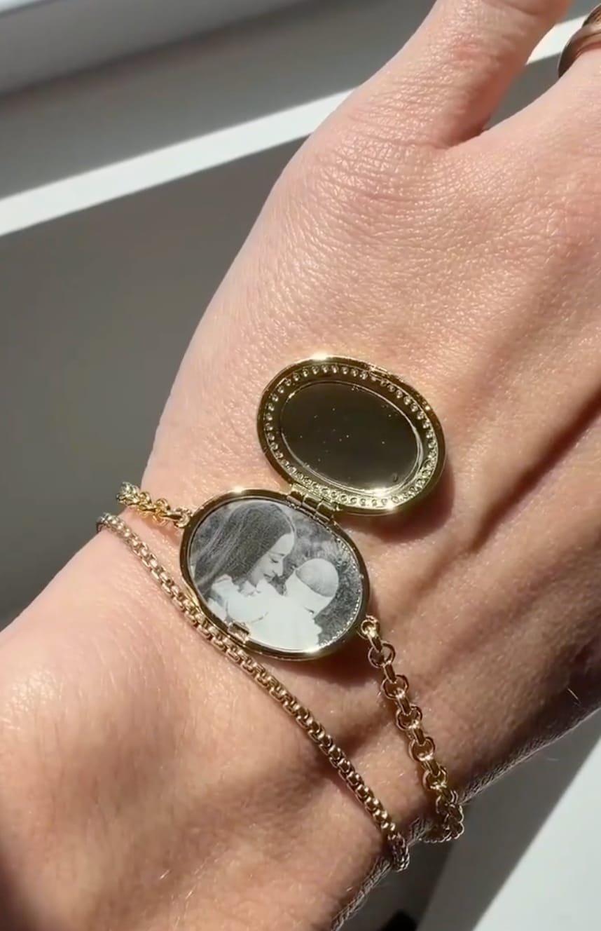 Customer photo review of Custom Photo Oval Locket Bracelet
