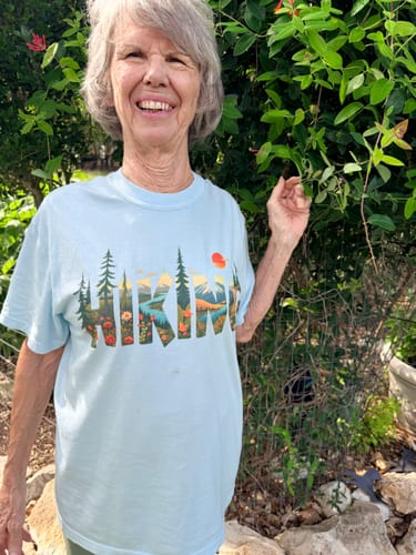 Customer photo review of Hiking Horizon Premium Tee