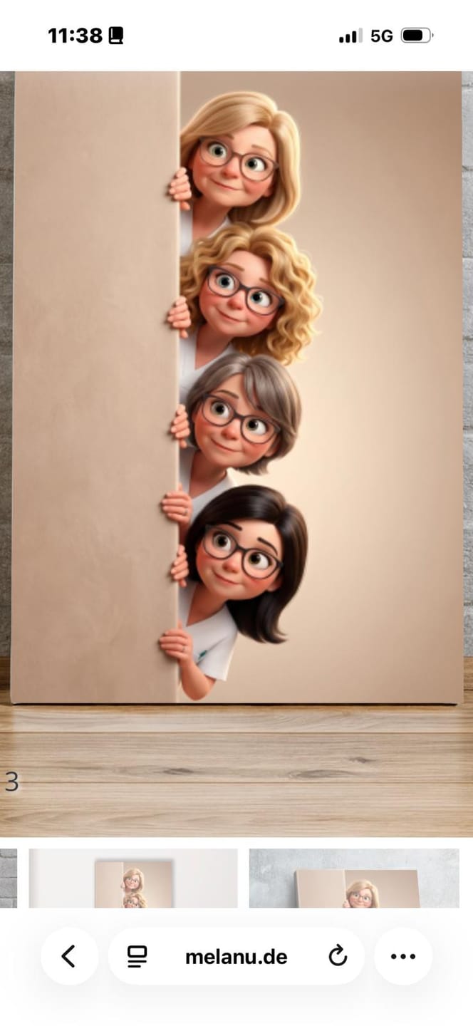 Customer photo review of Personalisierte Leinwand - Animiert hinter der Wand