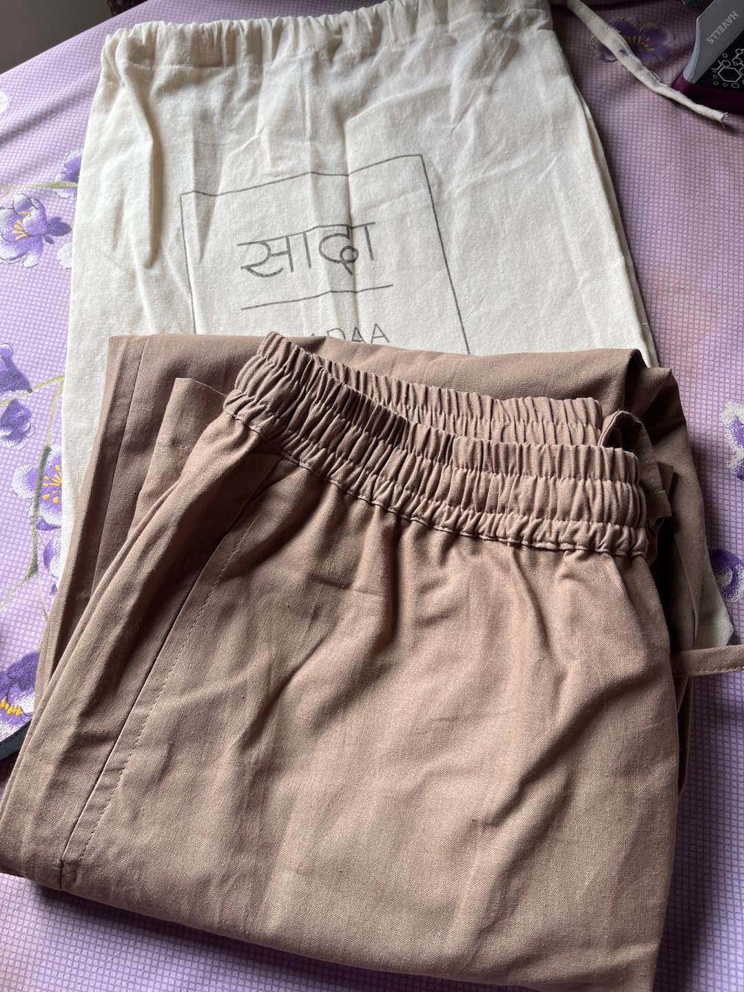 Customer photo review of Women Khakhi Cotton Straight Pant