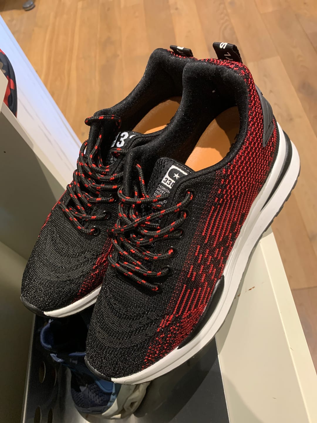 Customer photo review of ELEVATESHOES PHANTOM