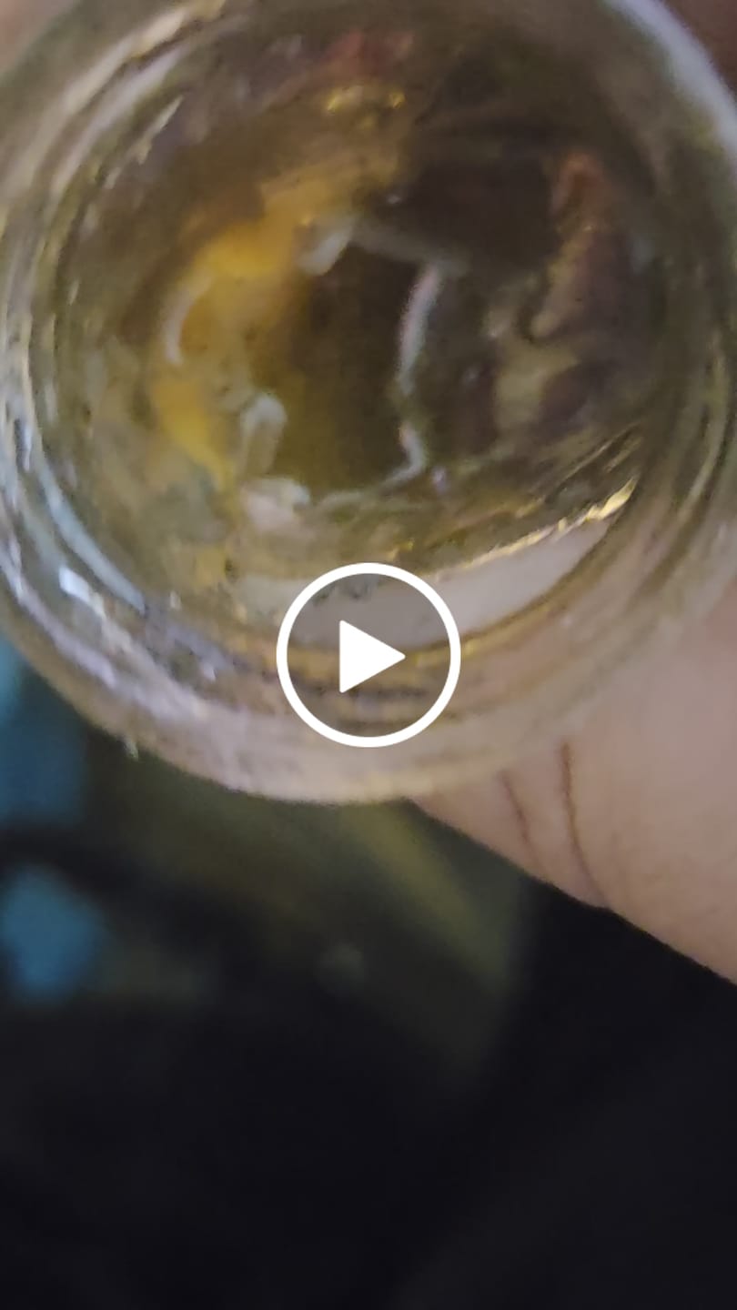 Customer video review of Watermelon Papaya Shatter 7G(Buy 1 Get 1)