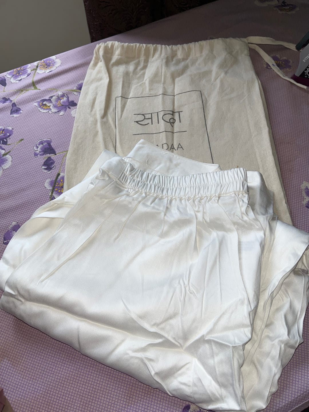 Customer photo review of Women White Viscose Palazzo Pant