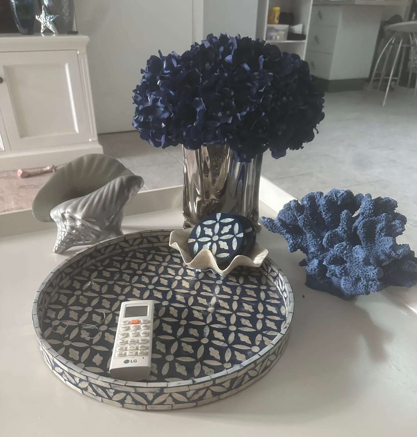 Customer photo review of Floral Blue Round Mother Of Pearl Tray