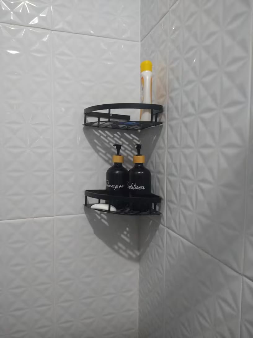 Customer photo review of Aluma Curve Shower Caddy