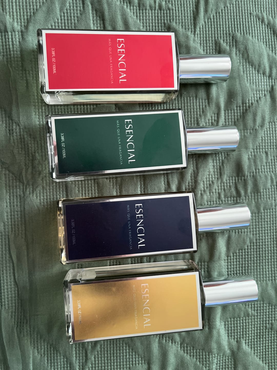 Customer photo review of Set "Más Vendidos Mujer" 4 Perfumes