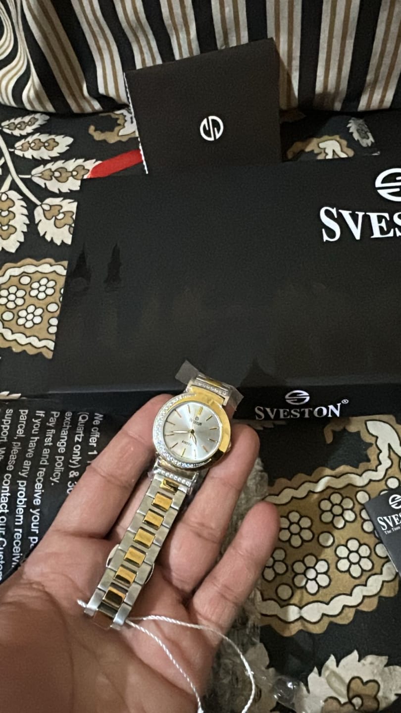 Customer photo review of Gift Wrapping