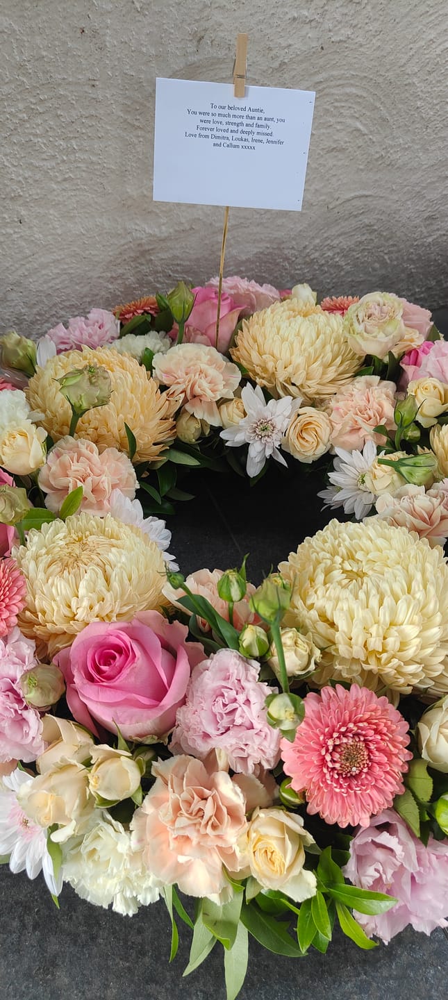 Customer photo review of Round Sympathy Wreath
