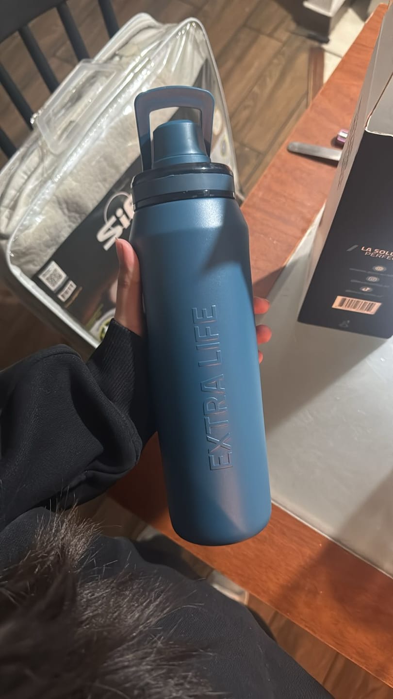 Customer photo review of Botella Térmica Acero Inoxidable 750 ml