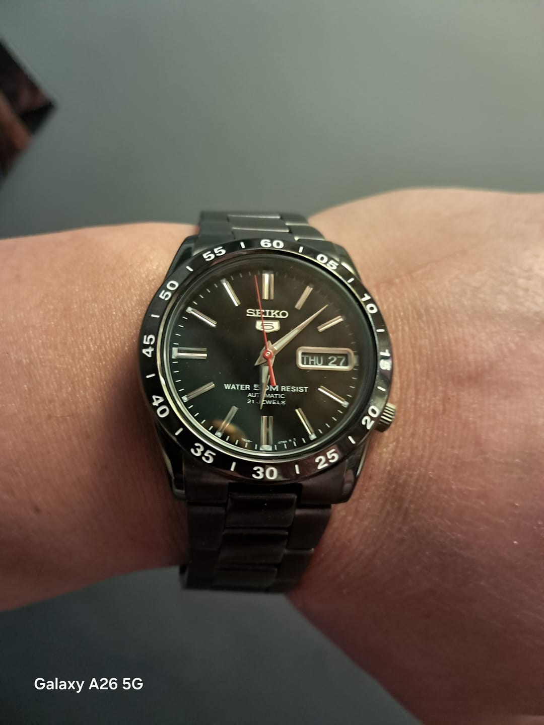 Customer photo review of Reloj Seiko 5 Análogo Automático SNKE03KC Metálico 36mm