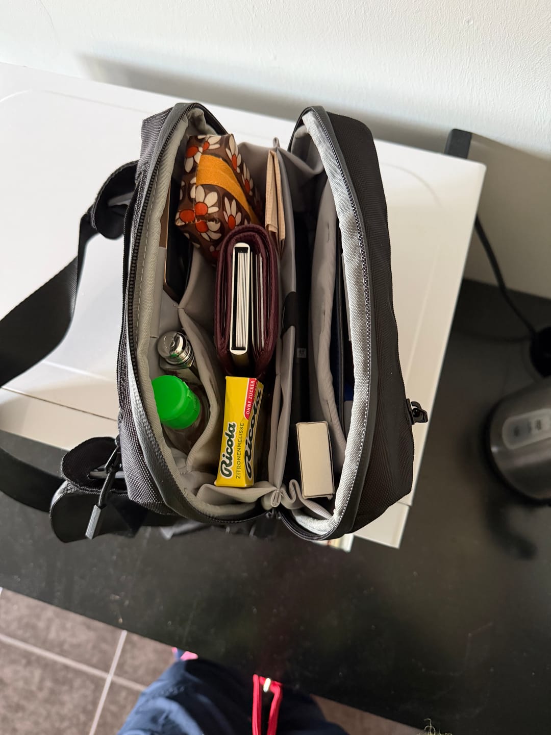 Customer photo review of Crossbody Organizer