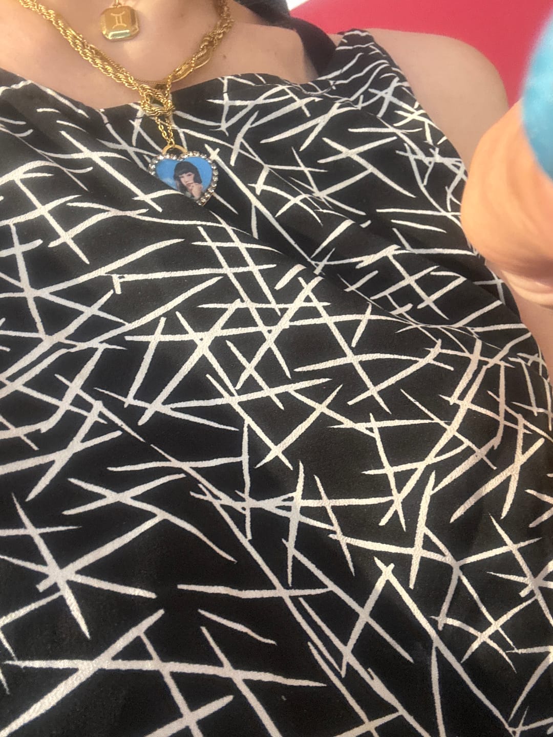 Customer photo review of 💎 Luce dell’Anima – Collana personalizzata con foto, simbolo di amore eterno