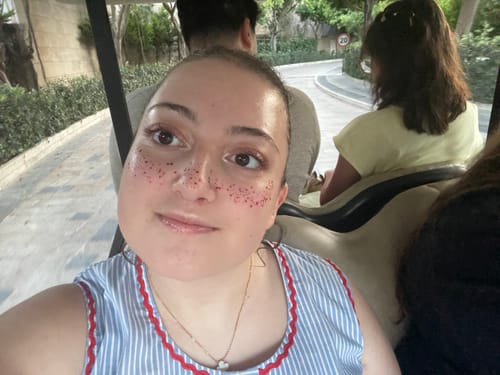Customer photo review of Red Spirit Speckles Makeup Patches - Team Spirit Collection