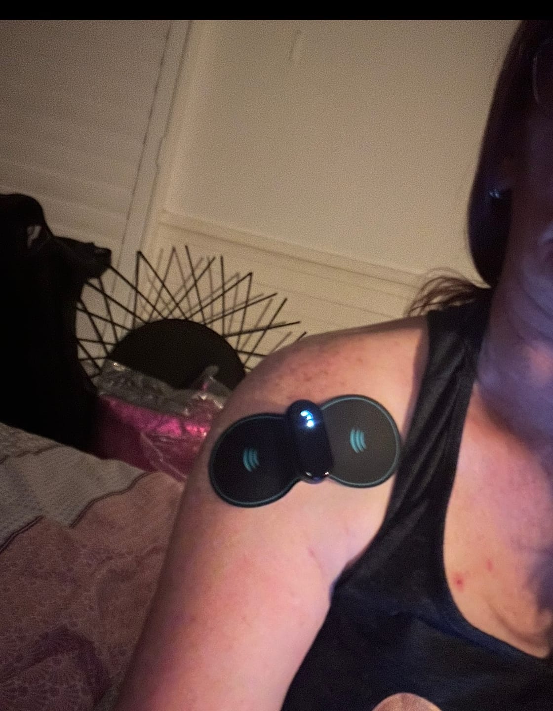Customer photo review of Vibit PULSE - Wireless Electrical Muscle Stimulator