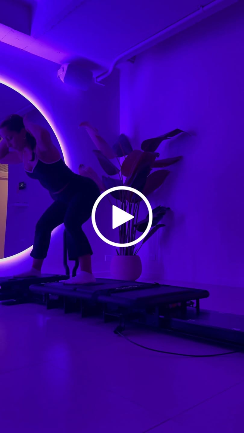 Customer video review of The Ballet Tank / Black-Cream