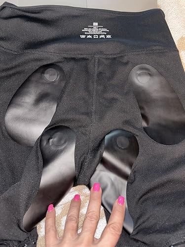 Customer photo review of INIA CURVIFY EMS Toning Shorts