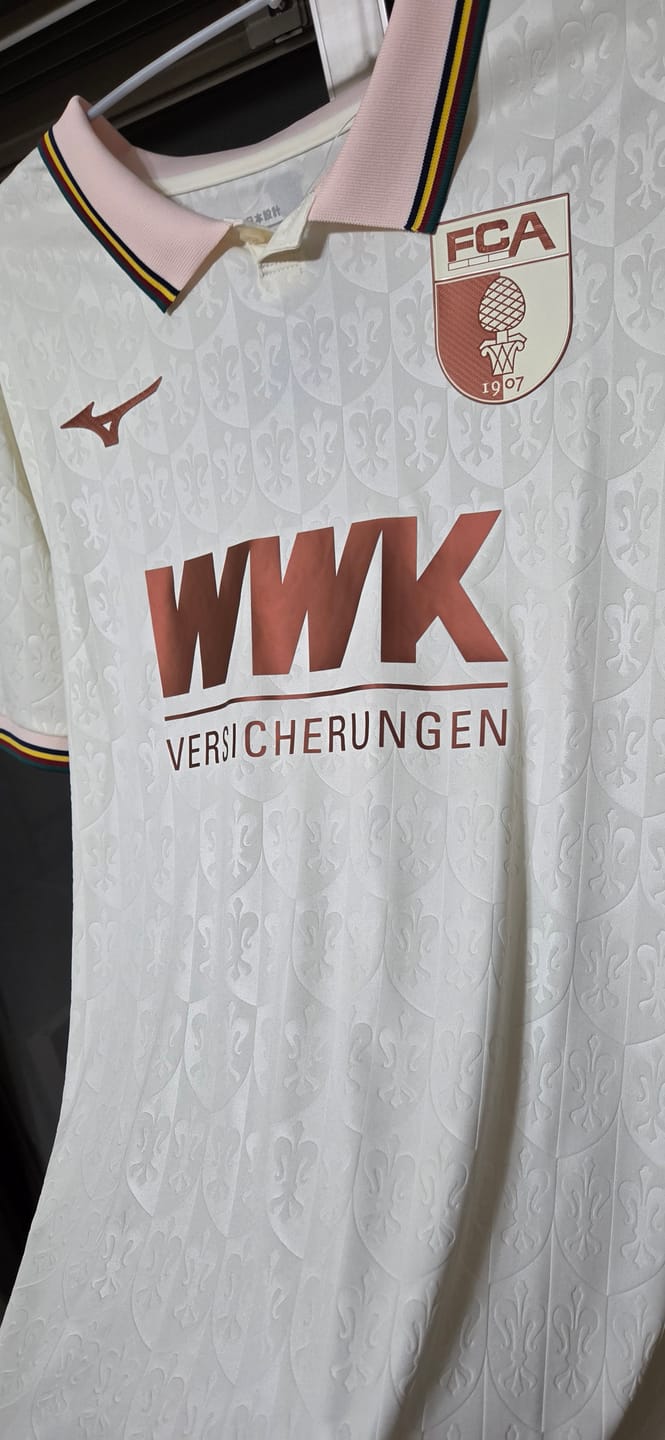 Customer photo review of Premium Football Shirt Mystery Box