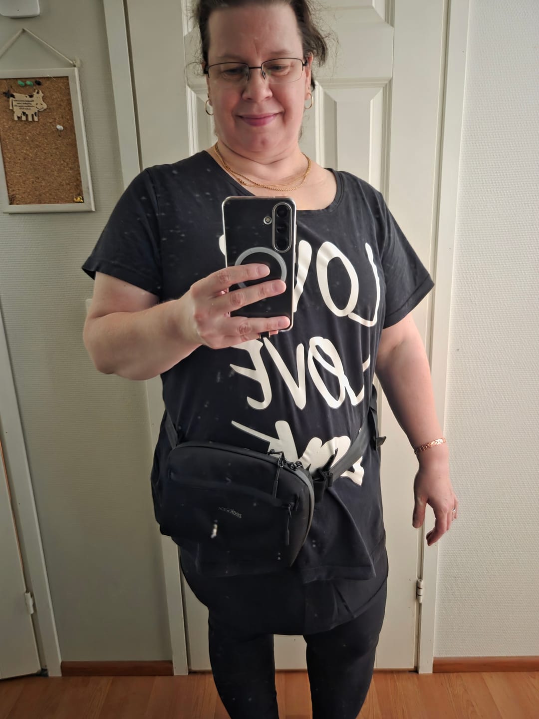 Customer photo review of Crossbody Organizer