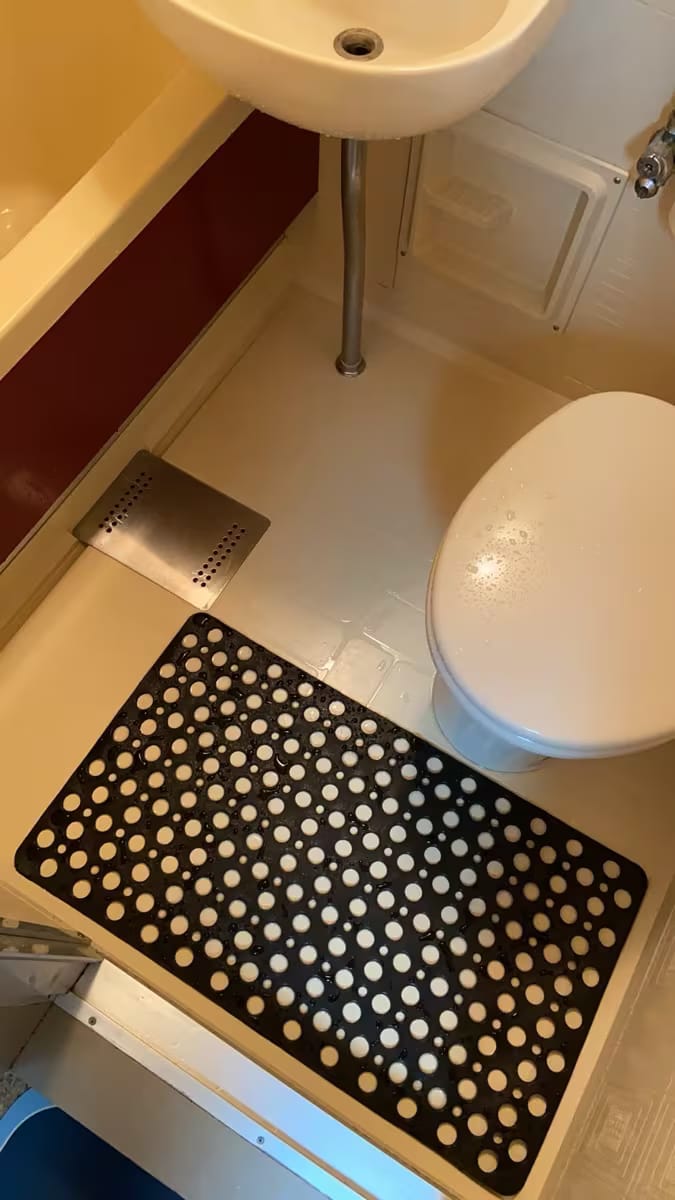 Customer photo review of Secure Shower Mat | Non-Slip & Antibacterial