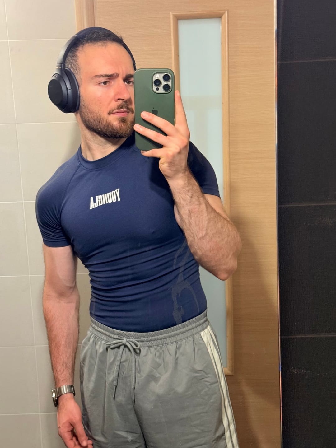 Customer photo review of 4067 - Gothic Compression Tees