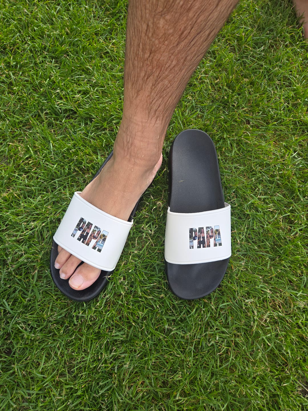 Customer photo review of Der Papa - Personalisierte Badeschlappen für Papa mit Fotoupload