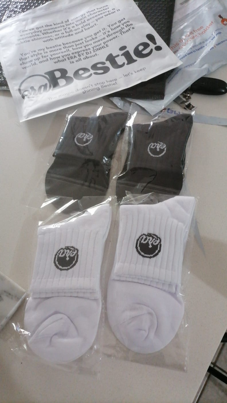 Customer photo review of Era Everyday Socks Mixed Set (4 Pairs)