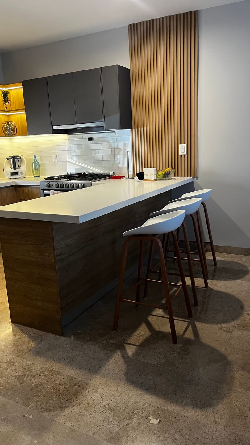 Customer photo review of Set de 2 Bancos Altos Arezzo