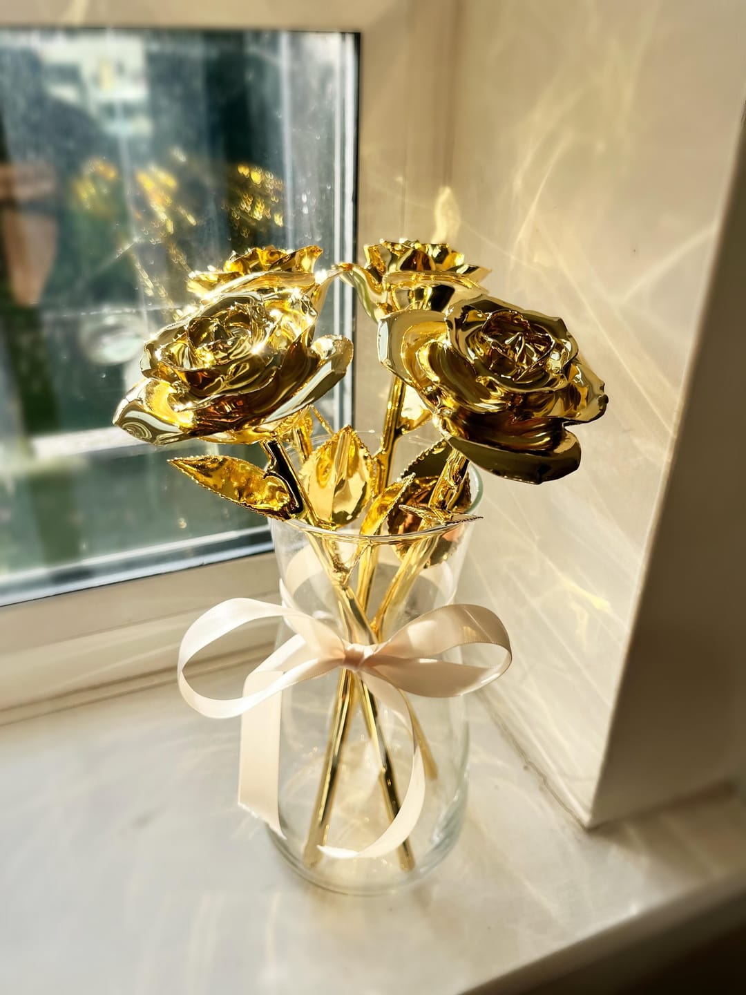 Customer photo review of (*Spring Sale*) Eternal 24K Gold Dipped Rose With Gift Box