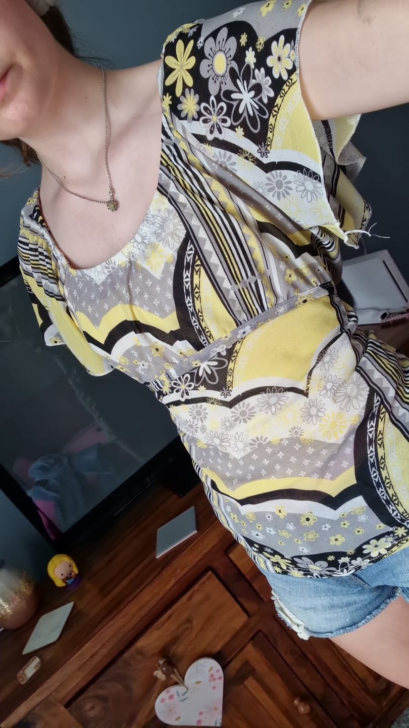 Customer photo review of Y2K HANDPICK OPEN DAY