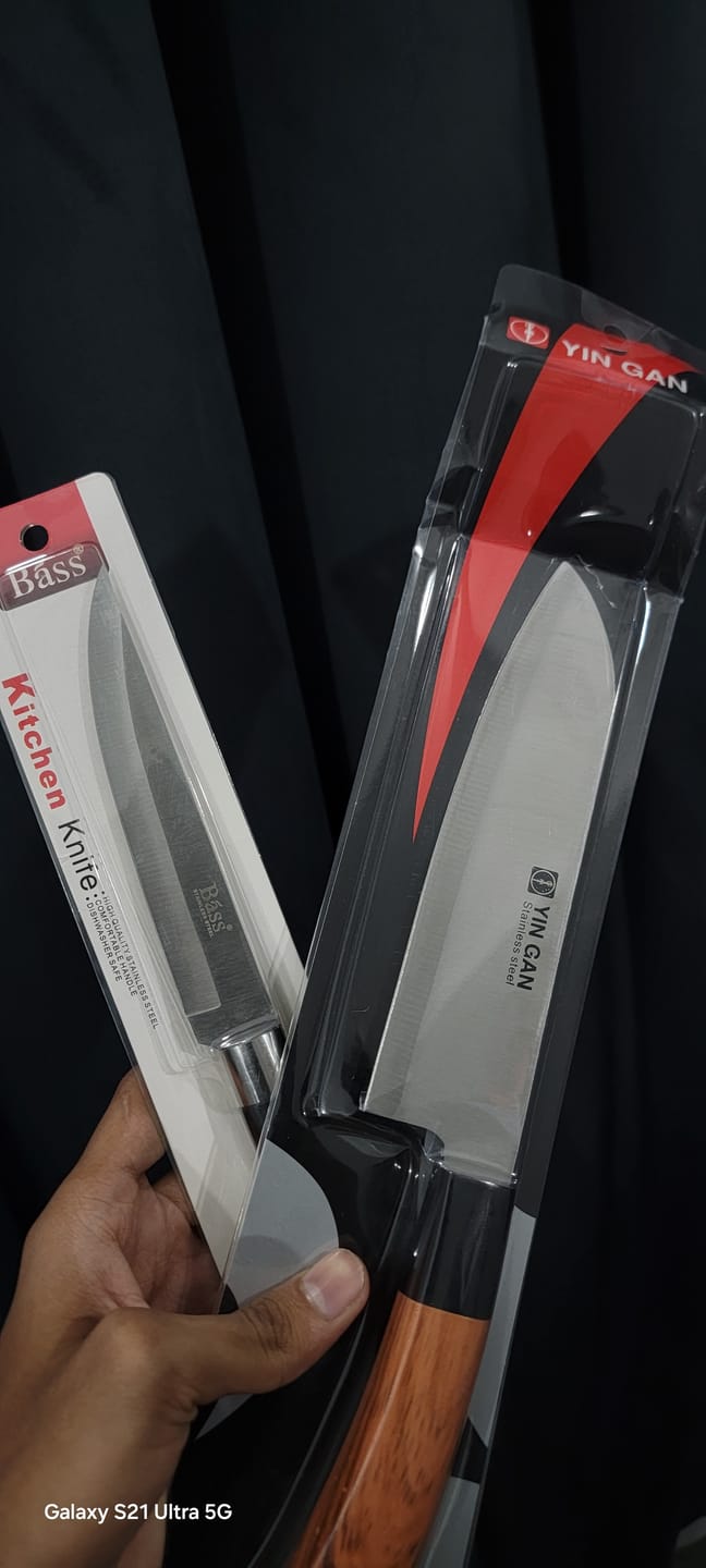 Customer photo review of Yin Gan Japanese Style Kitchen Knife