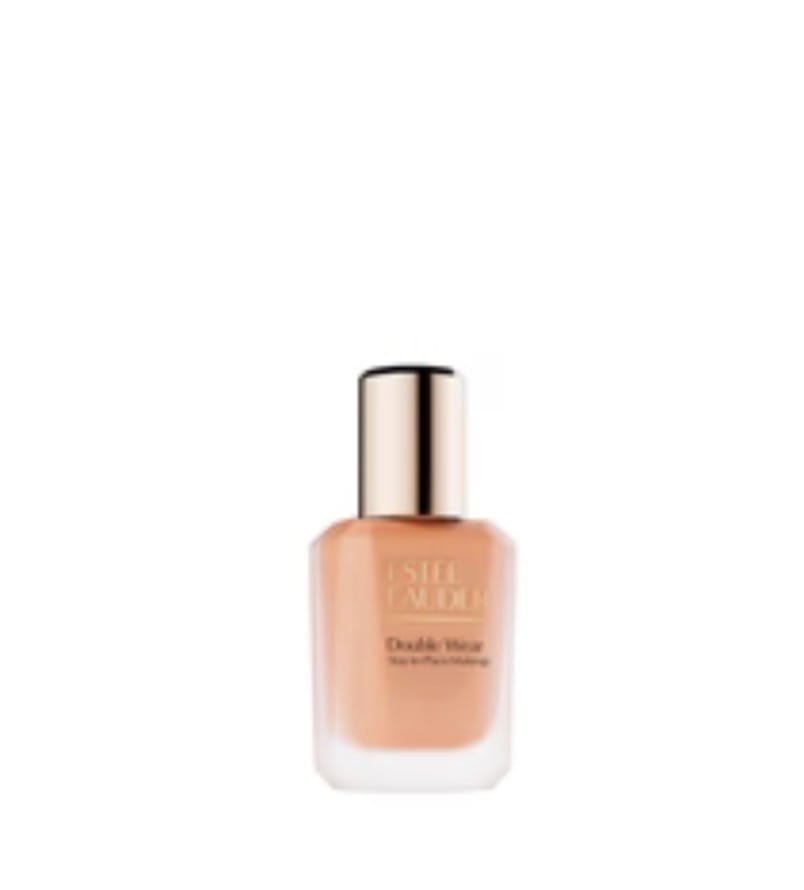 Customer photo review of Double Wear Stay In Place Makeup אסתי לאודר מייקאפ דאבל וור החדש